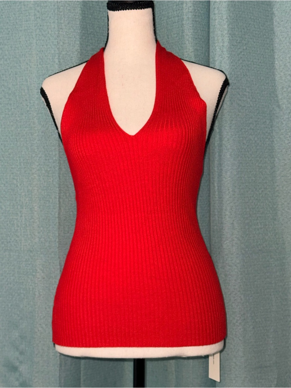 Commense Red Ribbed Halter Top Open Back Gold Hardware Knit Tank NWT Size M